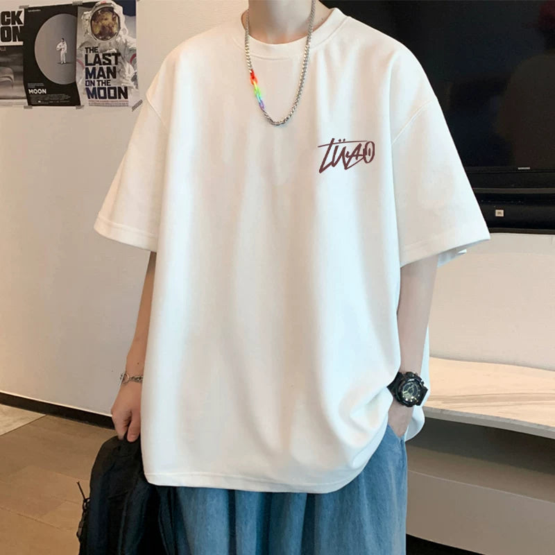White short sleeved T-shirt for men in summer, made of pure cotton, weighing heavily. 2026 new item for teenagers, half sleeved base shirt, loose and trendy