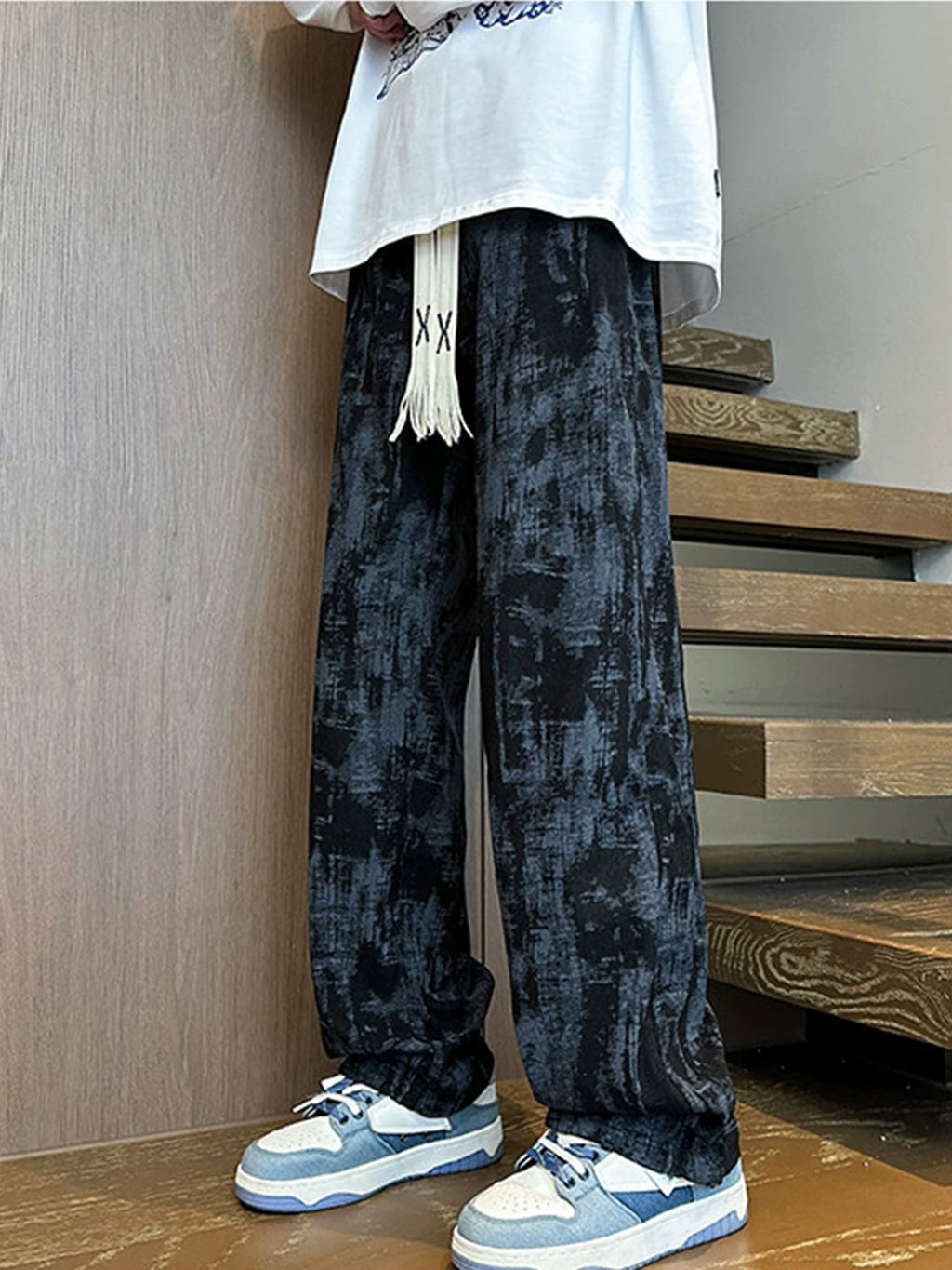 American tie dye casual pants for men in spring 2026, new explosive street fashion brand trend for teenagers, loose straight leg pants